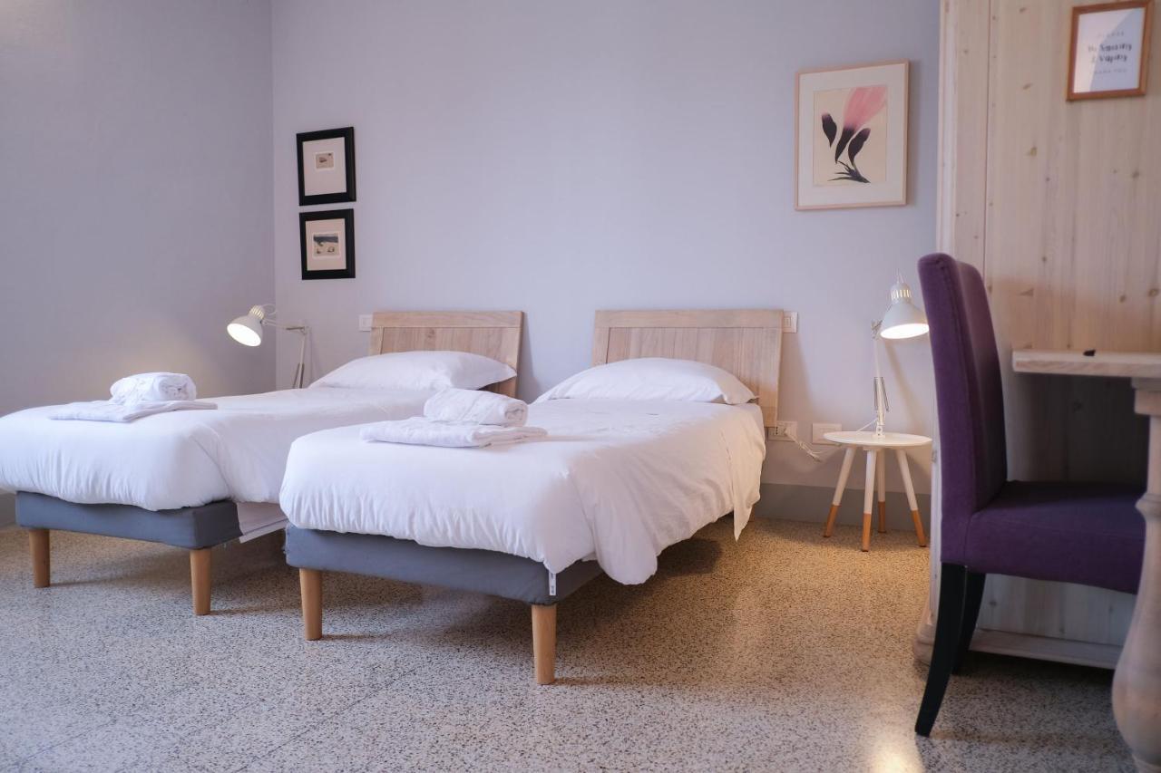Vicolo Folletto Home Reggio Emilia Bagian luar foto